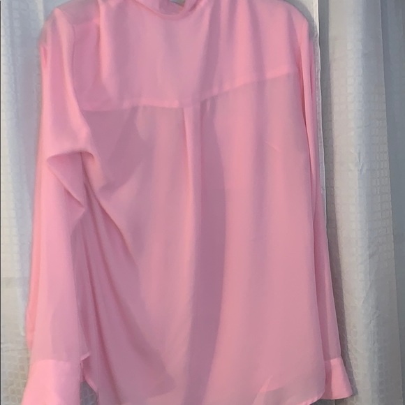 Express button down blouse - Picture 3 of 4